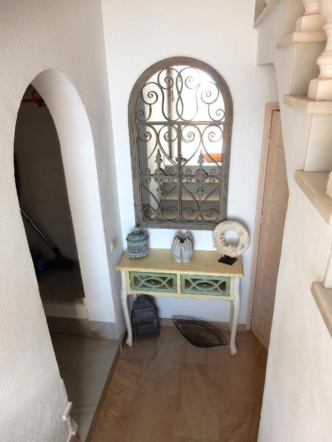 Beach Villa ,Nerja, Seaview, Pool, 3 Bedrooms, Huge Terrace And Garden Exteriör bild
